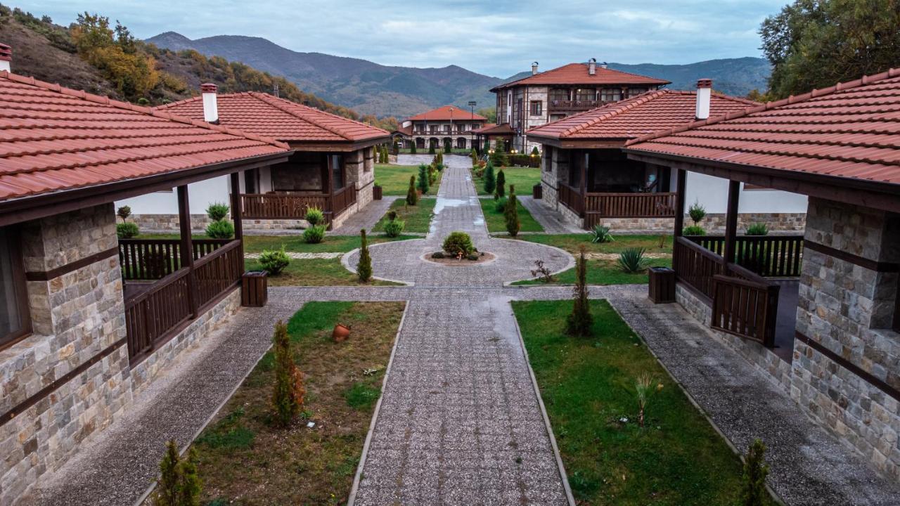 Mentor Resort Gaytaninovo Exterior photo